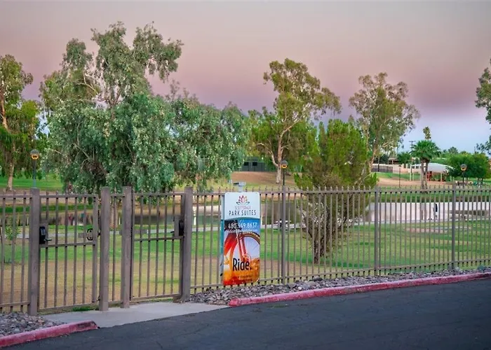240 Fully Furnished, Wifi Included Apartment Scottsdale
