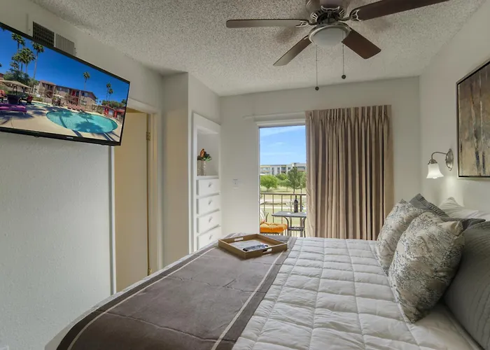 240 Fully Furnished, Wifi Included Apartment