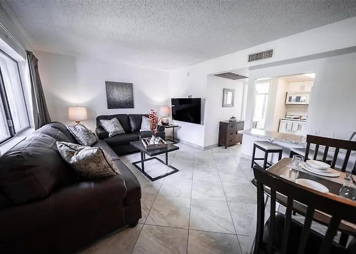 240 Fully Furnished, Wifi Included Apartment *